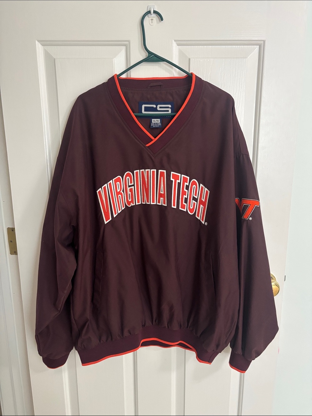 Virginia Tech Men's Maroon Pullover Sweater